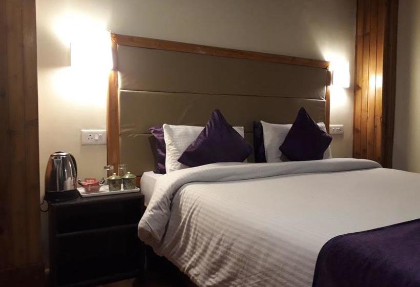 Hotel Mystic Rodhi Resort 11