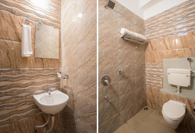 Hotel Oyo 9944 Malwa Inn 11