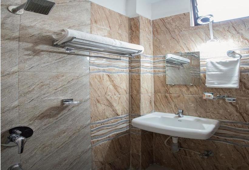 Hotel Oyo 9944 Malwa Inn 8