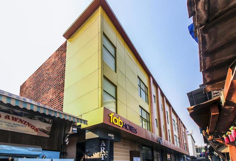 Hotel Fab Arton Suites Andheri East 16