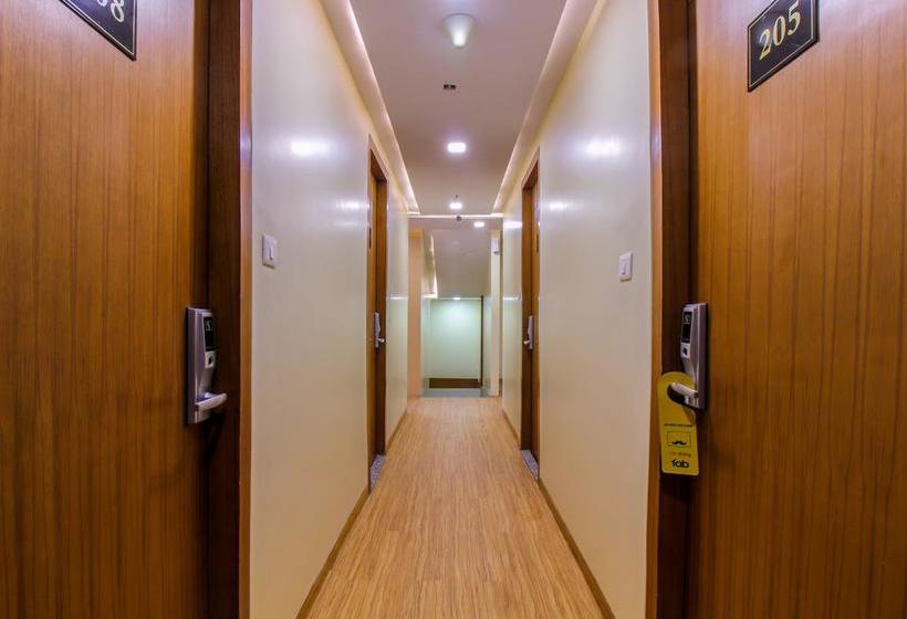Hotel Fab Arton Suites Andheri East 7