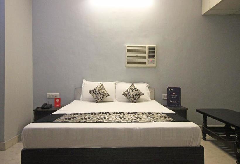 Hotel Oyo 9750 Atithi 1