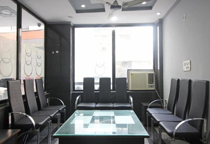 Hotel Oyo 9750 Atithi 20