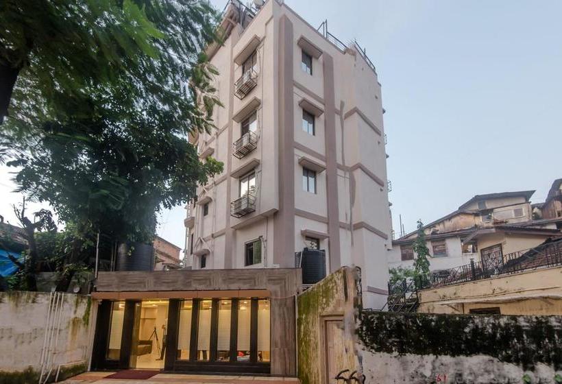 Hotel Oyo 9748 Girgaon Palace 12