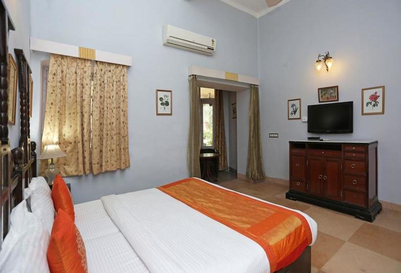 Hotel Oyo 9306 Near Iit 20