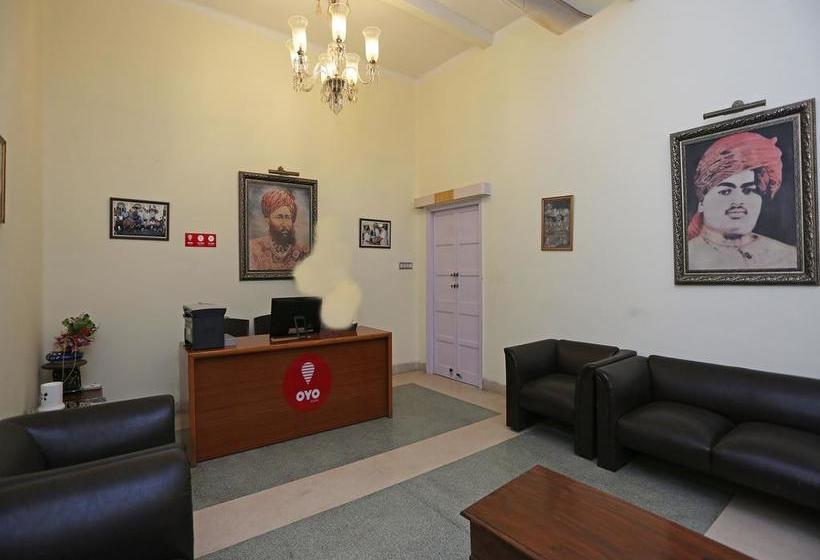 Hotel Oyo 9306 Near Iit 5