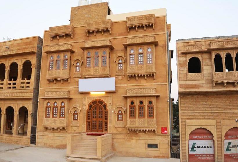 Hotel Oyo 9737  Royal Heritage