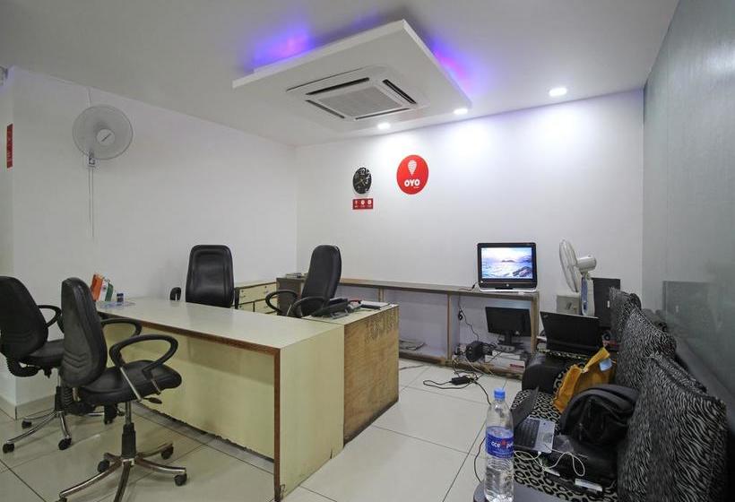 Hotel Oyo 6772 Mukund 14