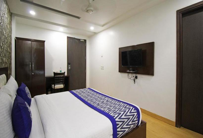 Hotel Oyo 6772 Mukund 4