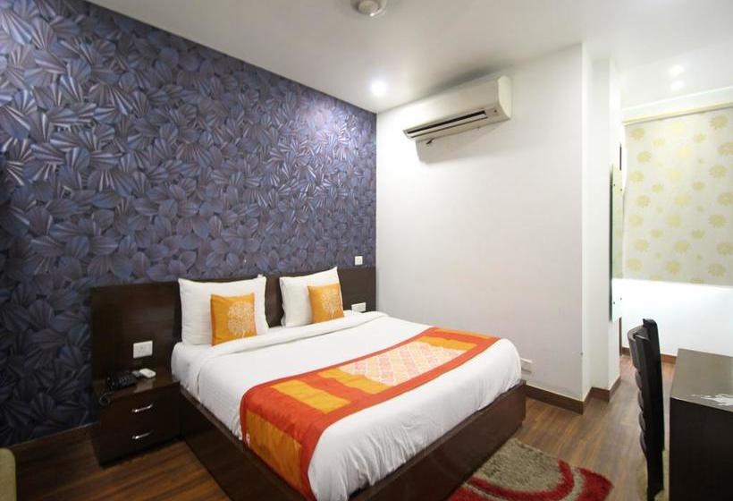 Hotel Oyo 6772 Mukund 9