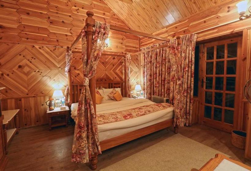 Hotel Urvashi S Retreat 17