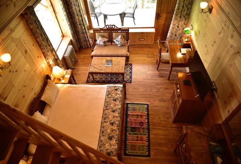 Hotel Urvashi S Retreat 9