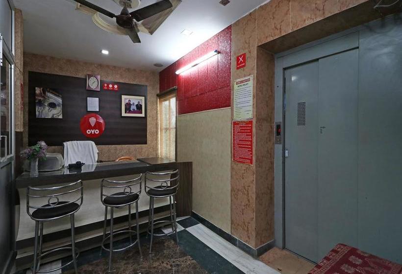 Hotel Oyo 9307 Home Stay Nirmal Palace 12