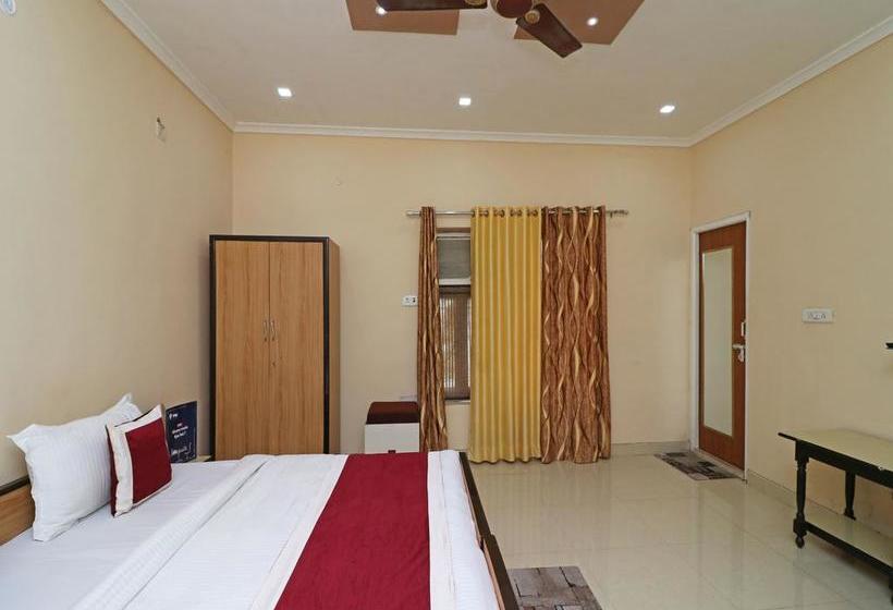 Hotel Oyo 9307 Home Stay Nirmal Palace 14