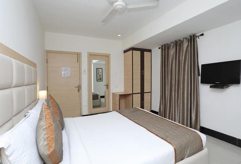 Hotel Oyo 9769 Chanakya Inn 10