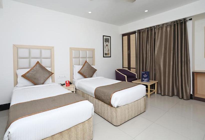 Hotel Oyo 9769 Chanakya Inn 14