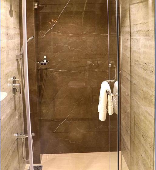 Hotel Vacanza Grand Inn 8