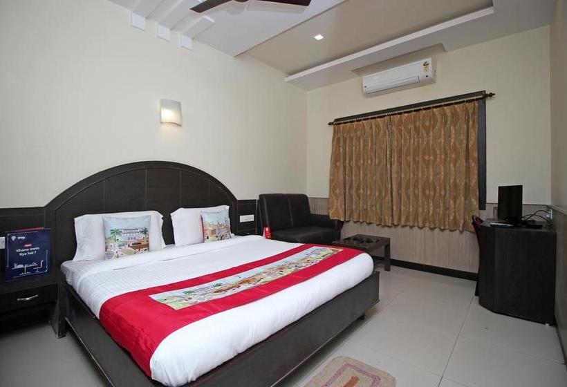 Hotel Oyo 3058 Vishal Plaza 15