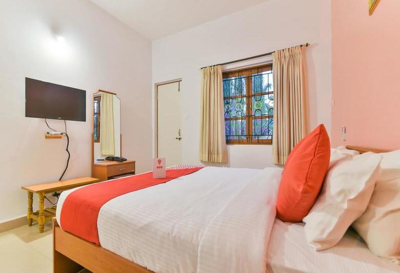 Hotel Oyo 12855 The Goan Courtyard 17