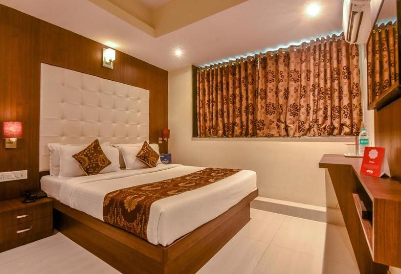 Hotel Oyo 4256 Rajmahal 18