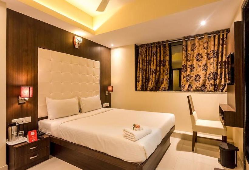 Hotel Oyo 4256 Rajmahal 5