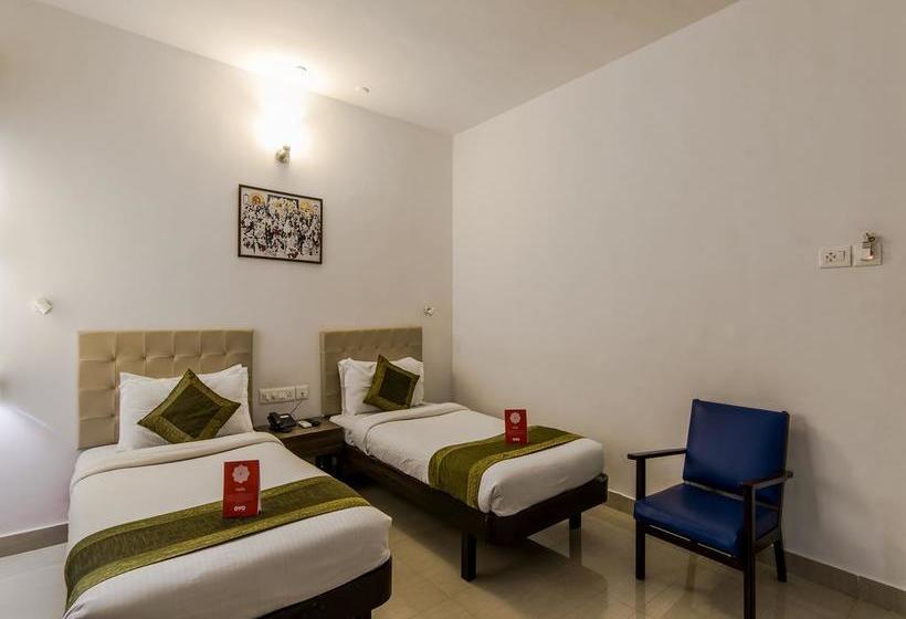 Hotel Oyo 10241 Mayfair 2 12