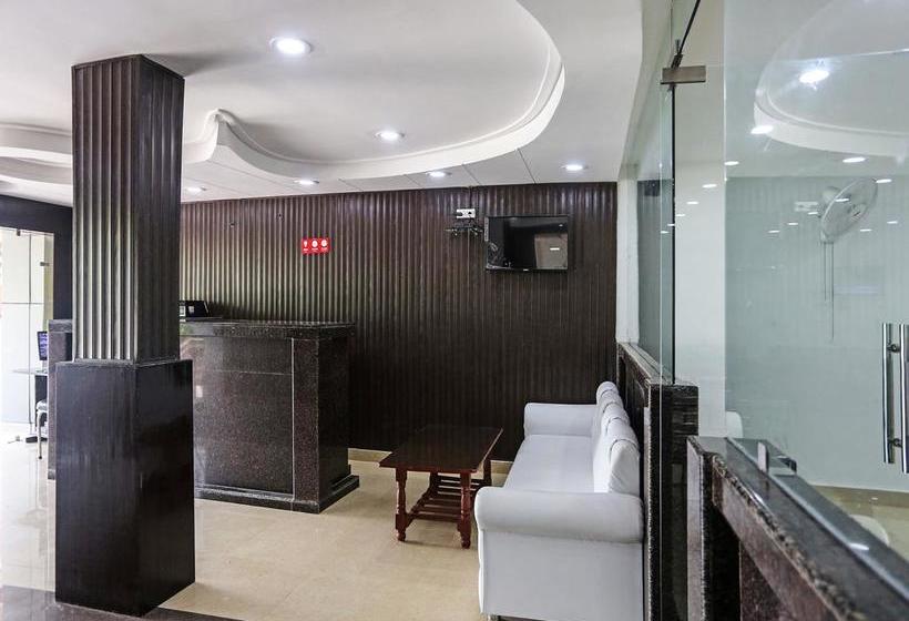 Hotel Oyo 6388 Nr Inn 12