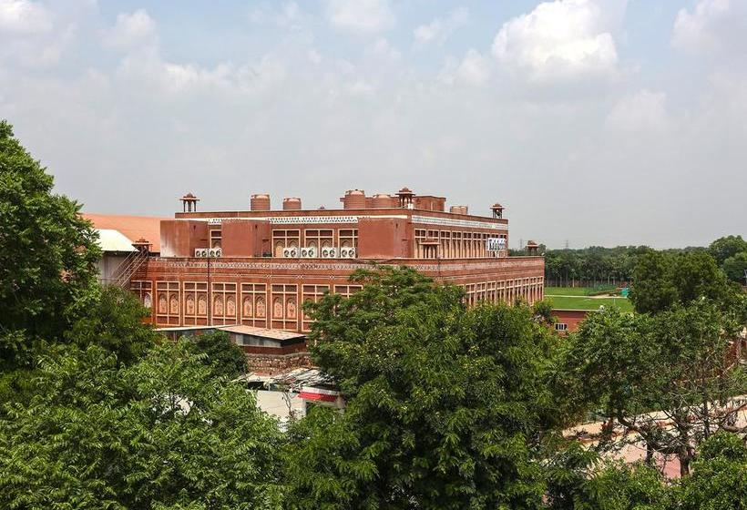 Hotel Oyo 6388 Nr Inn 14