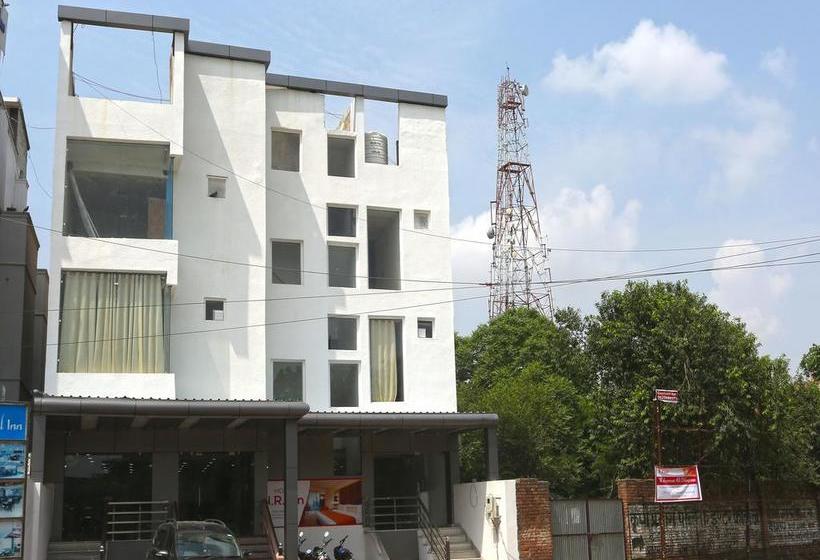 Hotel Oyo 6388 Nr Inn 20