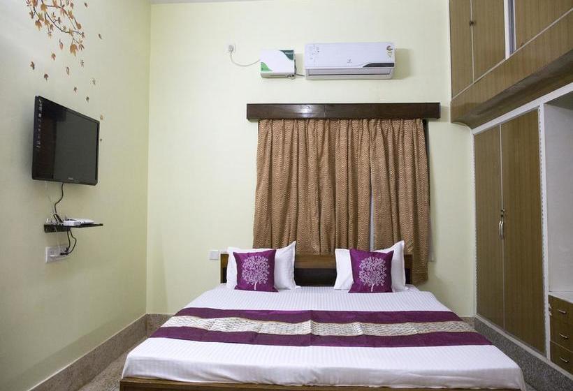 Hotel Oyo 5417 Venus Heritage 12