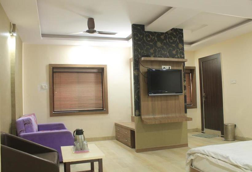 Hotel Prashant 16