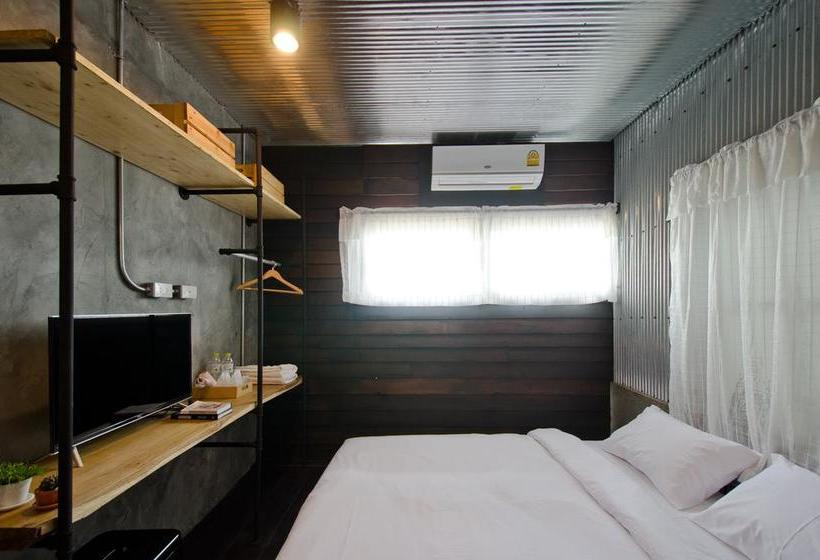 Once Cafe And Hostel 10