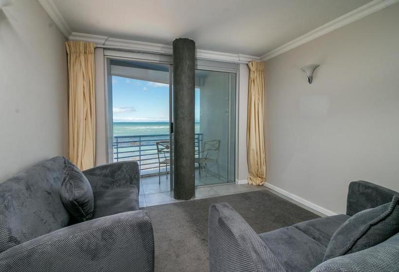 Hotel Ocean Breeze 10