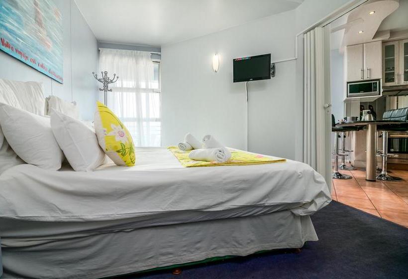 Hotel Ocean Breeze 11