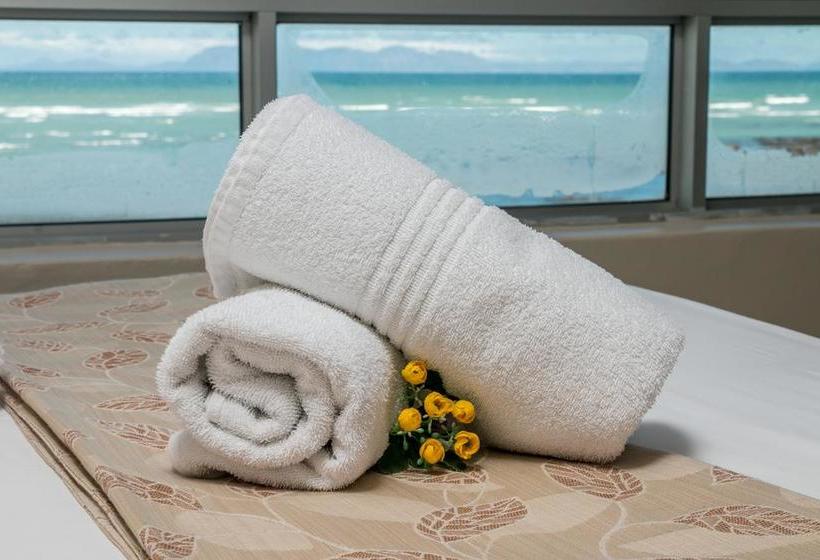 Hotel Ocean Breeze 15