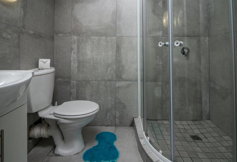 Hotel Ocean Breeze 16