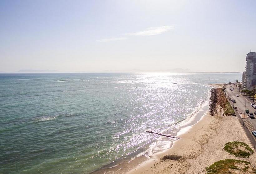 Hotel Ocean Breeze 20