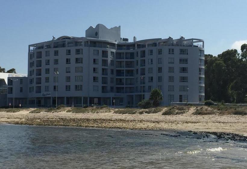 Hotel Ocean Breeze 3