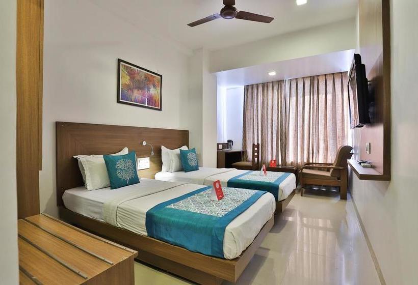 Hotel Fab Kalyan Vadodara 17