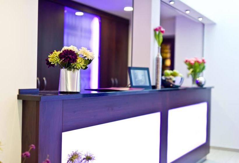 Neu Heidelberg Guesthouse & Apartments 2