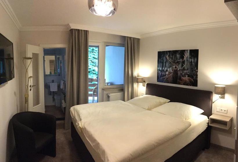 Hotel Zum Forsthaus 11