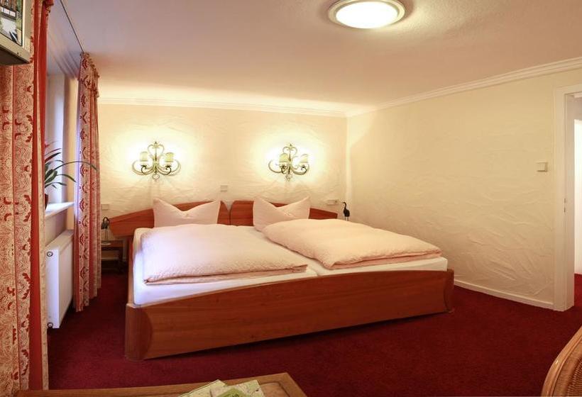 Hotel Zum Forsthaus 13