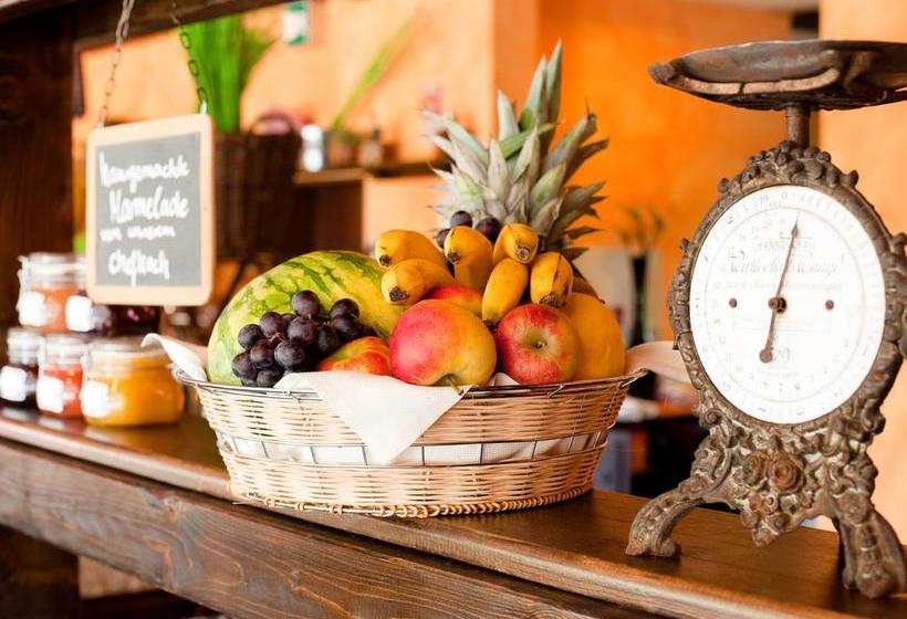 Carathotel Düsseldorf City 15