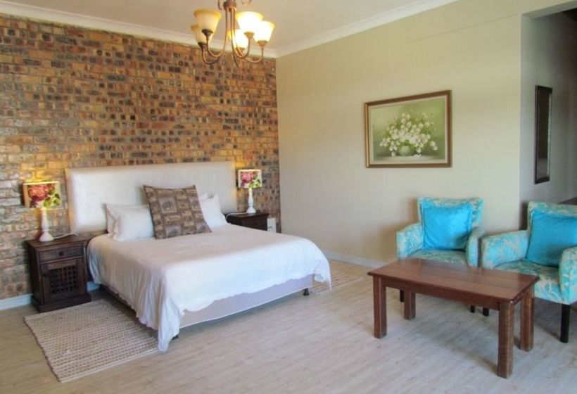 Langebaan Holiday Homes 1