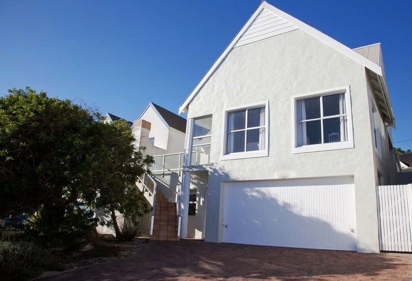 Langebaan Holiday Homes 16