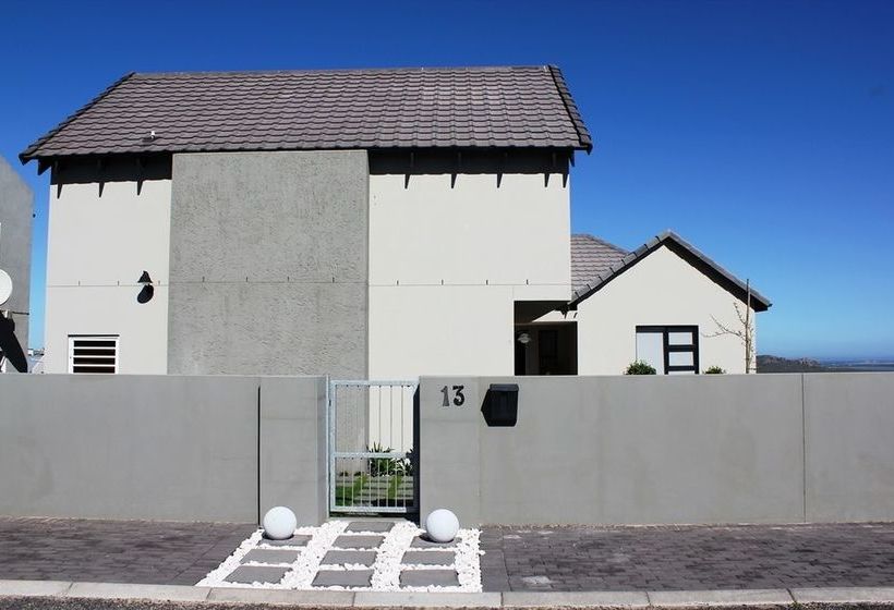 Langebaan Holiday Homes 3