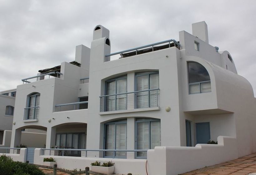Langebaan Holiday Homes 8