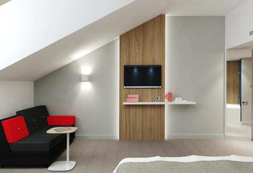 Hotel Holiday Inn Express St. Petersburg Sadovaya 9