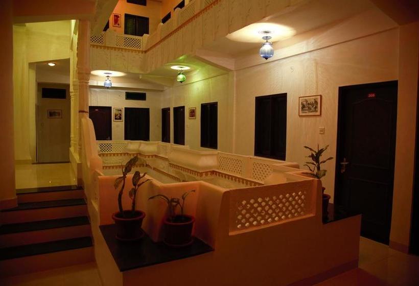 Hotel Nahargarh Palace 17