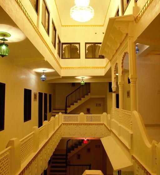 Hotel Nahargarh Palace 18